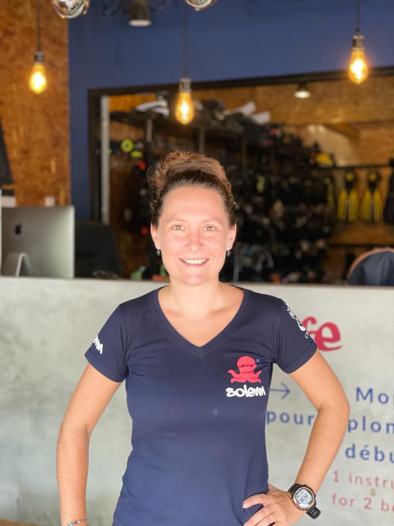 Team Abyss dive center