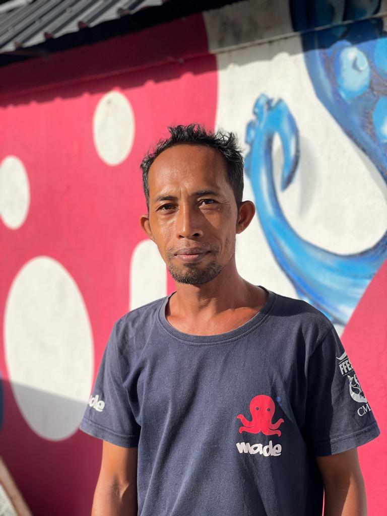 Team Abyss dive center